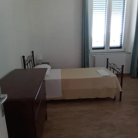 Dei Folli 2*